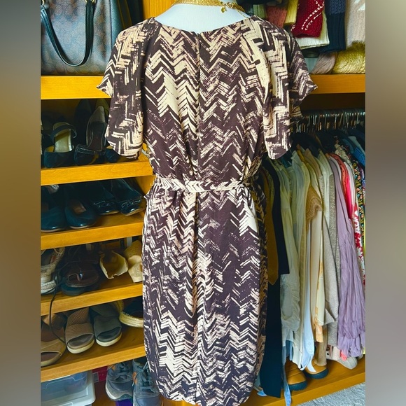 ⭐️BOGO FREE⭐️ NWOT GAP Ruffle Chiffon Patterned Dress - Picture 9 of 12